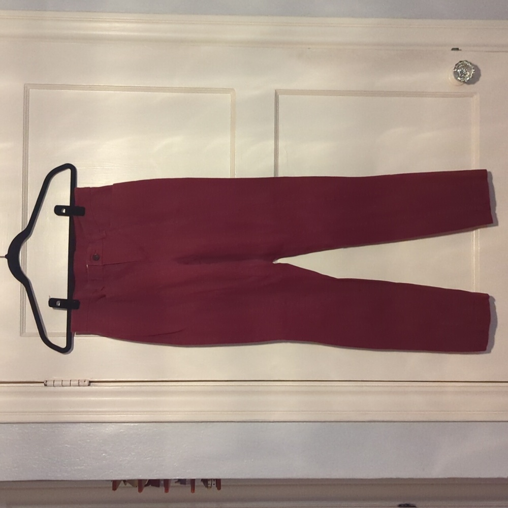 Duluth Trading Co Burgundy Pants